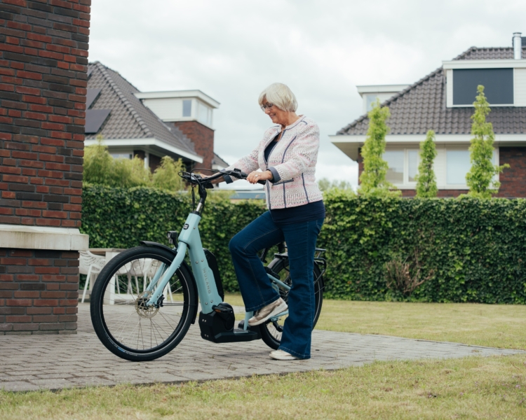Nijland-Suelo-2026-1-750x600 Suelo Lage Instap E-bike 2026 – Comfort zonder compromissen | H&H Dutch Bikes - Afbeelding 1